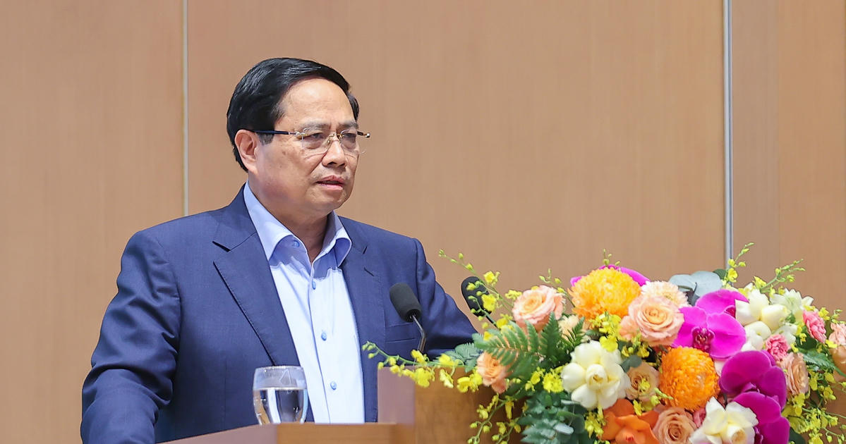 Thủ tướng: “Thời gian là vàng ngọc”, tranh thủ từng ngày từng giờ thúc đẩy chuyển đổi số và đổi mới sáng tạo