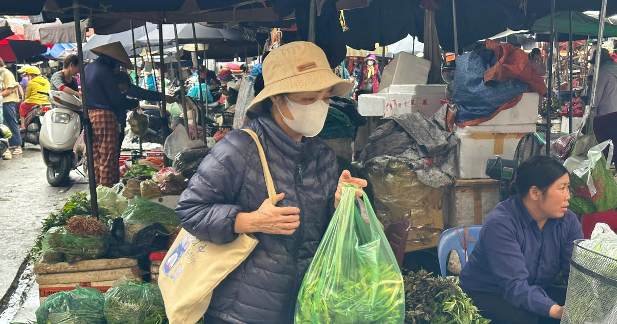 Nhiều mặt hàng thực phẩm tăng theo giá xăng