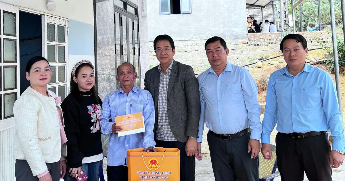 Khánh Hòa: Thăm, tặng quà cho gia đình người có công năm 2026 - daidoanket.vn