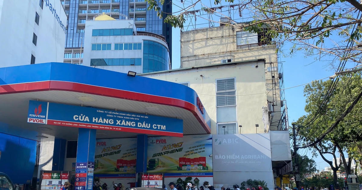 Thủ tướng: Bảo đảm cung ứng xăng dầu cho sản xuất, kinh doanh và tiêu dùng của người dân, doanh nghiệp