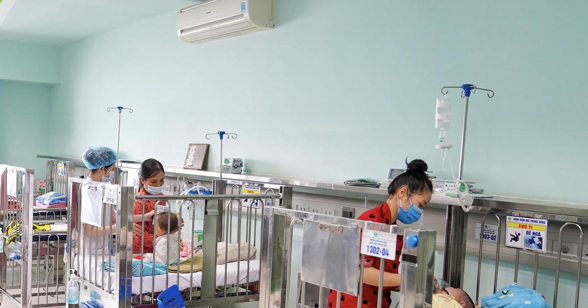 Tay chân miệng tăng nhanh: Cảnh báo biến chứng nặng