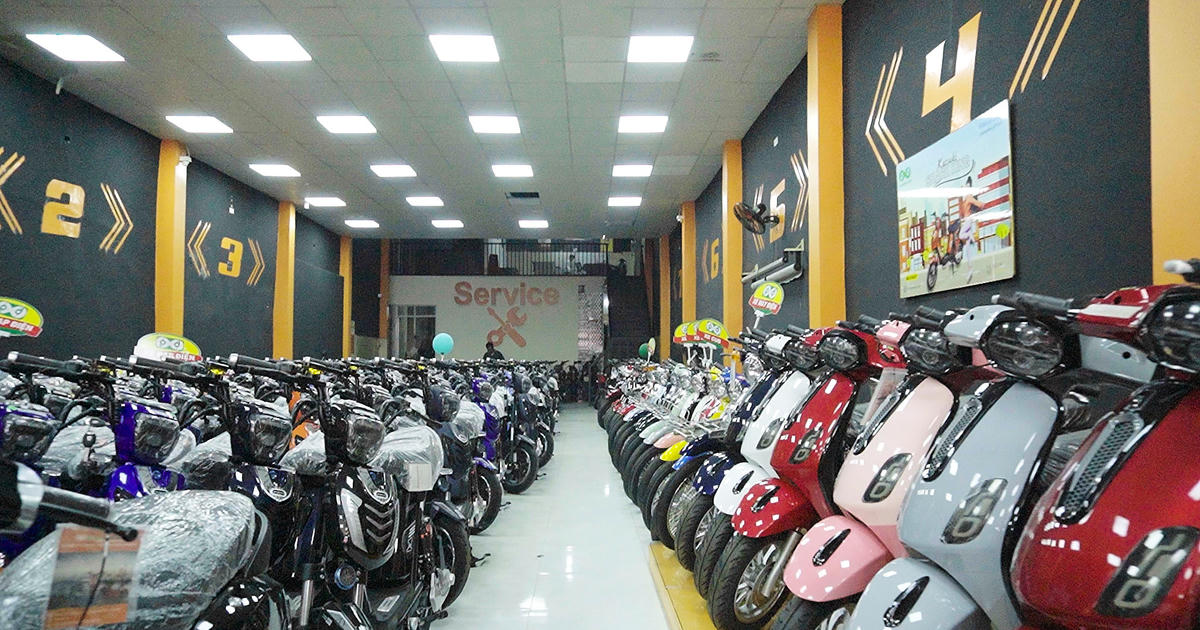 Bộ Xây dựng yêu cầu triển khai đồng bộ Chỉ thị về tiết kiệm năng lượng và phát triển giao thông điện