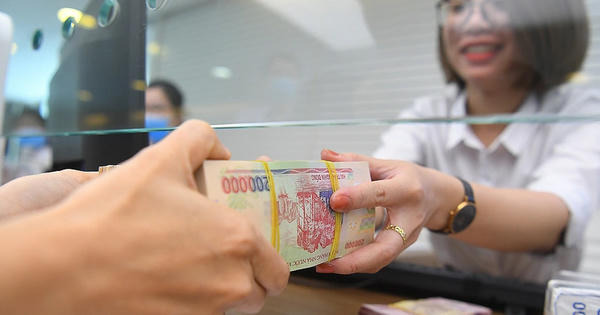 Giám sát lương, thưởng Tết