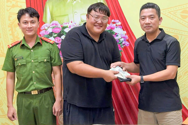 Du khách Hàn Quốc cảm kích về sự tử tế khi du lịch tại Đà Nẵng