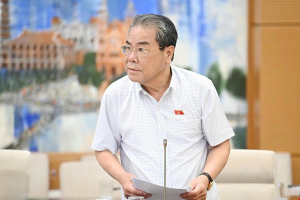 Cử tri và nhân dân lo lắng về tình trạng lừa đảo trên không gian mạng, đầu tư tiền ảo trái phép