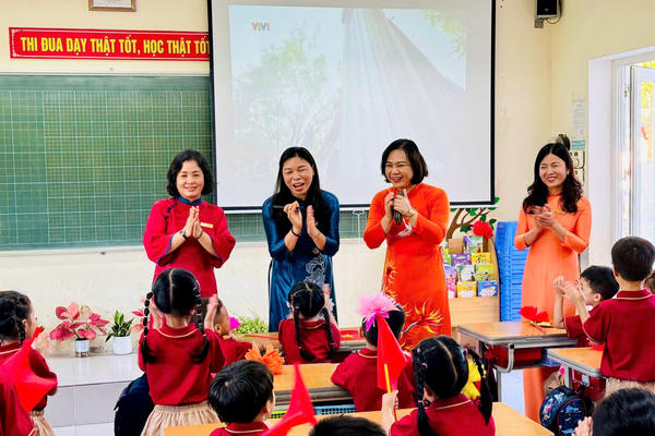 Tiếp sức cho nhà giáo từ chính sách vượt trội