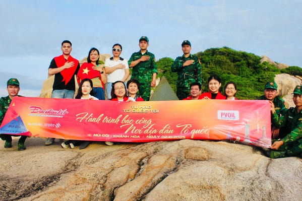'Tự hào Tổ quốc tôi' – Hành trình tri ân và khơi dậy lòng yêu nước từ cực Đông 