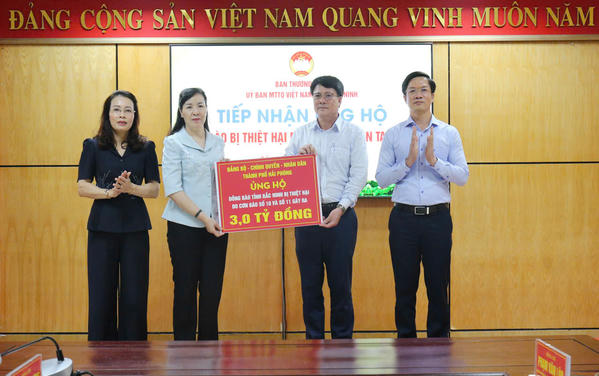 Hải Phòng hỗ trợ Bắc Ninh 3 tỉ đồng khắc phục hậu quả bão lũ