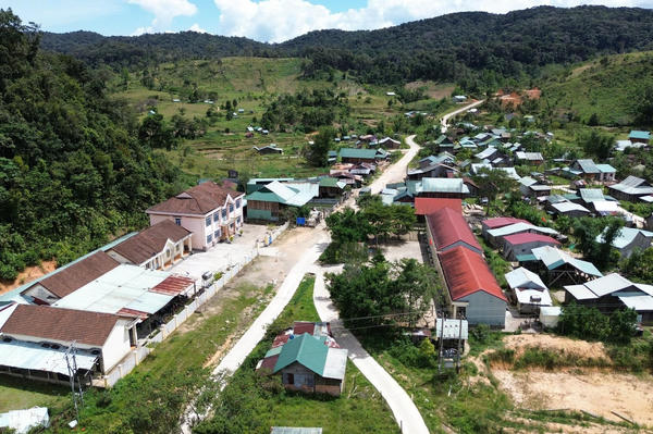 An dân nơi vùng động đất