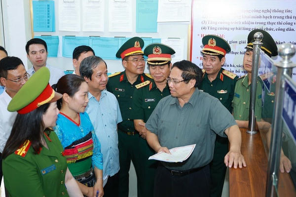 Thủ tướng Phạm Minh Chính yêu cầu bố trí, sắp xếp cán bộ linh hoạt, phù hợp