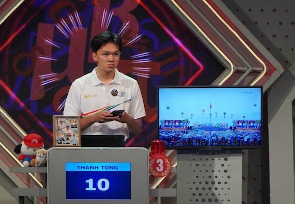 Khánh Hòa: Đoàn Thanh Tùng, Trường THPT Chuyên Lê Quý Đôn, về nhì chung kết Đường lên đỉnh Olympia năm 2025 Khánh Hòa: Đoàn Thanh Tùng, Trường THPT Chuyên Lê Quý Đôn, về nhì chung kết Đường lên đỉnh Olympia năm 2025