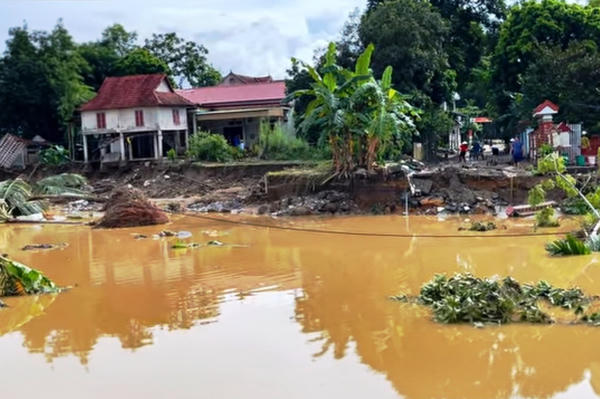 Nỗi lo sạt lở của người dân Kim Mẫm Nỗi lo sạt lở của người dân Kim Mẫm
