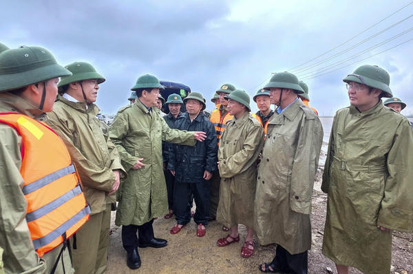 Phó Thủ tướng Mai Văn Chính yêu cầu Hà Tĩnh tập trung cao cho công tác ứng phó mưa lũ