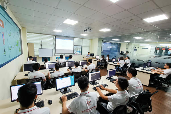 Phát triển số - nền tảng cho giáo dục đại học bền vững