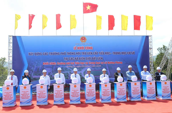 Khởi công xây dựng ngôi trường 360 tỷ đồng ở vùng biên giới Quảng Trị Khởi công xây dựng ngôi trường 360 tỷ đồng ở vùng biên giới Quảng Trị