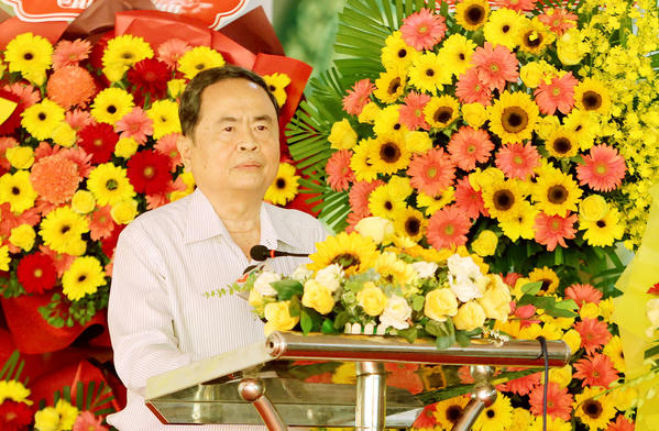 Đẩy mạnh trong trào khuyến học, khuyến tài vì ngày mai phát triển Đẩy mạnh trong trào khuyến học, khuyến tài vì ngày mai phát triển