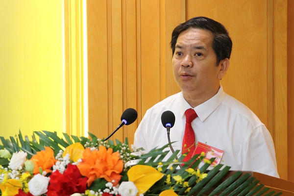 Hà Tĩnh có tân Giám đốc Sở Giáo dục và Đào tạo Hà Tĩnh có tân Giám đốc Sở Giáo dục và Đào tạo