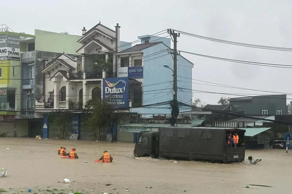 Kịp thời khắc phục hậu quả mưa lũ khu vực Trung Bộ