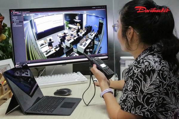 'Mục sở thị' bên trong nơi tổ chức đấu giá trực tuyến biển số xe