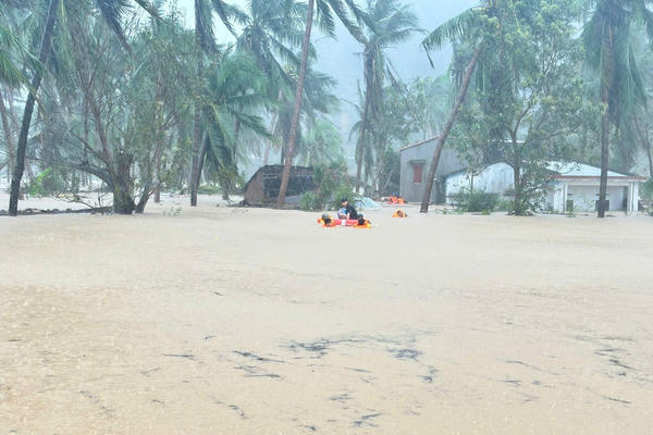 Đợt mưa lũ tại Nam Trung Bộ là một hiện tượng cực đoan, vượt kỷ lục lịch sử