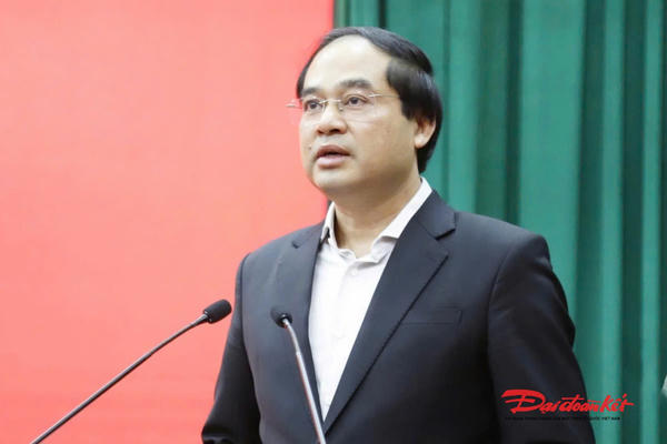 Tỉnh Thái Nguyên ủng hộ đồng bào miền Trung bị lũ lụt 9 tỷ Tỉnh Thái Nguyên ủng hộ đồng bào miền Trung bị lũ lụt 9 tỷ