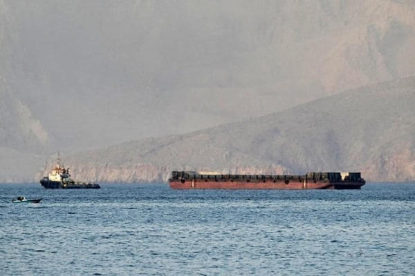 Iran bắt giữ hai tàu chở 80.000 lít nhiên liệu với cáo buộc buôn lậu