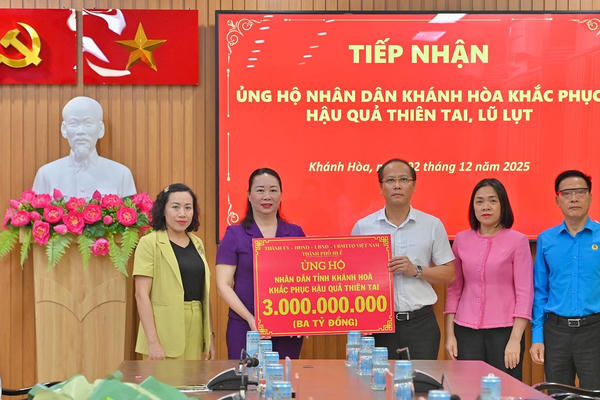 Khánh Hòa: Tiếp nhận 13,1 tỷ đồng ủng hộ người dân khắc phục hậu quả thiên tai từ các địa phương, doanh nghiệp