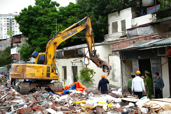 Hà Nội: Đẩy nhanh tiến độ giải phóng mặt bằng nhiều dự án giao thông Hà Nội: Đẩy nhanh tiến độ giải phóng mặt bằng nhiều dự án giao thông