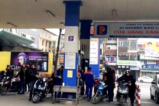 Không thực hiện lộ trình áp dụng tỷ lệ phối trộn nhiên liệu sinh học với nhiên liệu truyền thống có thể bị phạt tiền Không thực hiện lộ trình áp dụng tỷ lệ phối trộn nhiên liệu sinh học với nhiên liệu truyền thống có thể bị phạt tiền