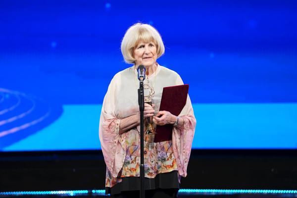 Khoa học không phân biệt giới tính Khoa học không phân biệt giới tính