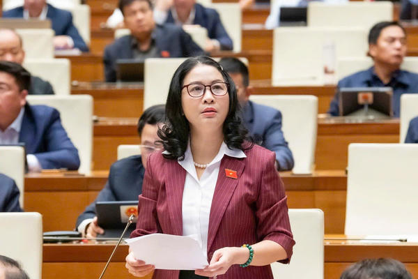 Thủ đô phát triển thông suốt, xanh hơn, hiệu quả hơn sẽ giảm áp lực cho các địa phương lân cận Thủ đô phát triển thông suốt, xanh hơn, hiệu quả hơn sẽ giảm áp lực cho các địa phương lân cận