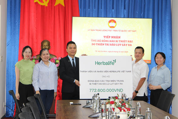 Tiếp nhận hơn 772 triệu đồng ủng hộ đồng bào bị thiên tai