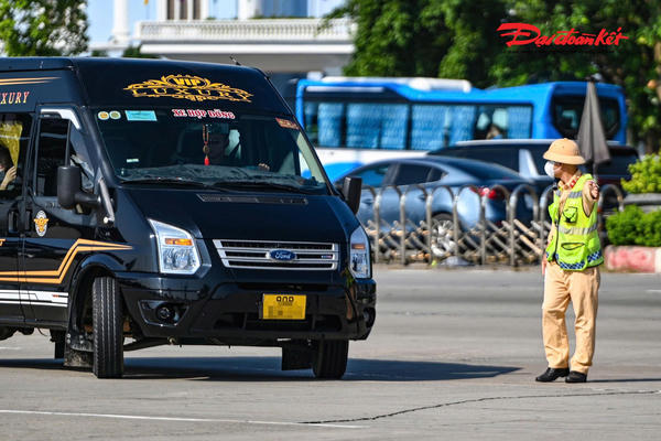 Tăng cường kiểm tra, xử lý vi phạm đối với xe kinh doanh vận tải hành khách