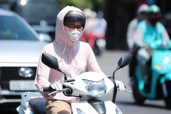 Bắc Bộ rét về đêm và sáng, vùng núi có nơi dưới 15 độ C Bắc Bộ rét về đêm và sáng, vùng núi có nơi dưới 15 độ C