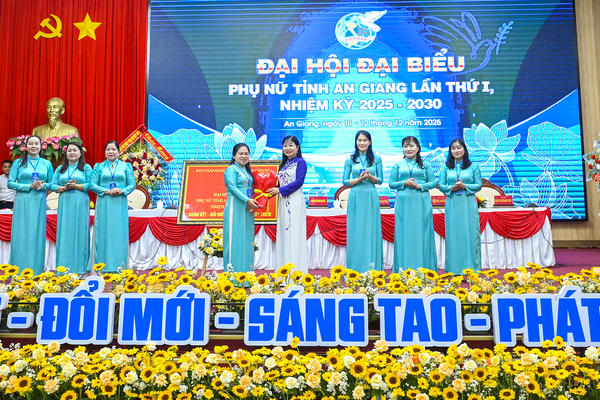 Giúp trên 5.000 phụ nữ thoát nghèo bền vững