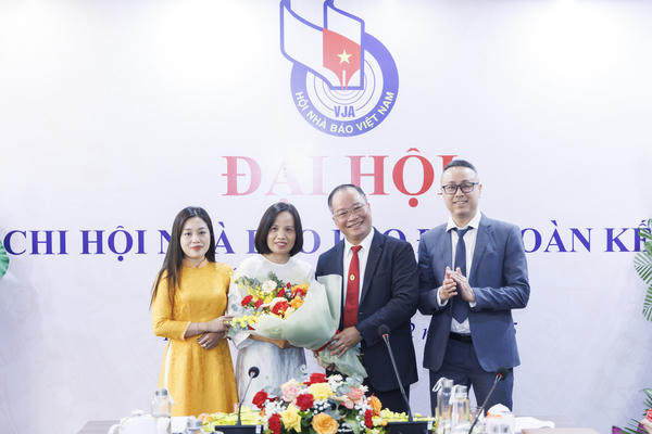 Đại hội Chi hội nhà báo Báo Đại đoàn kết nhiệm kỳ 2025-2028 thành công tốt đẹp