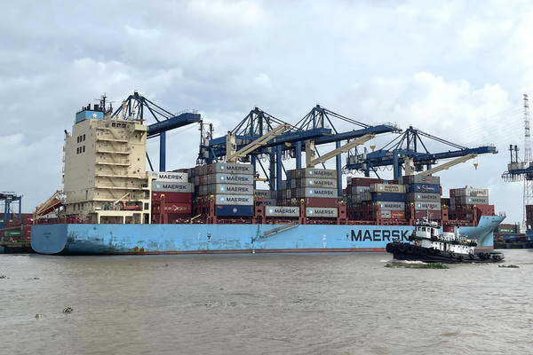 TPHCM mở rộng thu phí cảng biển: Khơi thông vận tải đường thủy TPHCM mở rộng thu phí cảng biển: Khơi thông vận tải đường thủy