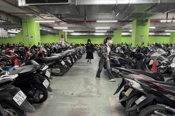 Lắp đặt trạm sạc xe điện ở chung cư: Cấp thiết có quy chuẩn an toàn