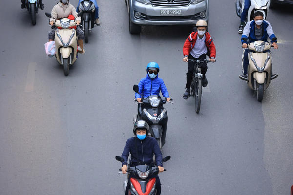 Thủ đô Hà Nội có mưa rải rác, trời rét