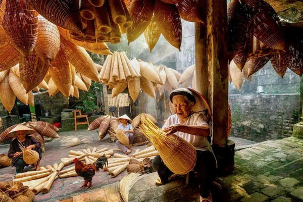 Sản phẩm thủ công mỹ nghệ: Tìm hướng bứt phá Sản phẩm thủ công mỹ nghệ: Tìm hướng bứt phá