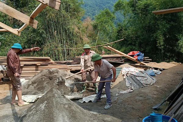 Lan tỏa tinh thần đoàn kết từ mỗi mái nhà Lan tỏa tinh thần đoàn kết từ mỗi mái nhà