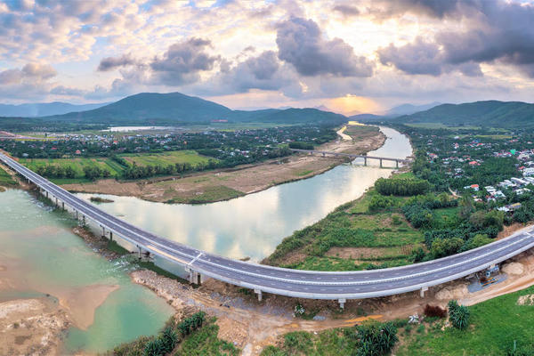 Nước rút giải ngân đầu tư công: Tạo đà cho tăng trưởng năm 2026 Nước rút giải ngân đầu tư công: Tạo đà cho tăng trưởng năm 2026