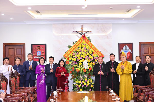 Cùng đón mùa Giáng sinh ấm áp, an lành