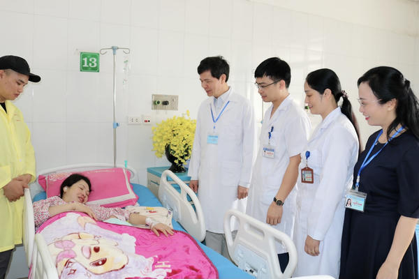 Nỗi lo già hóa dân số