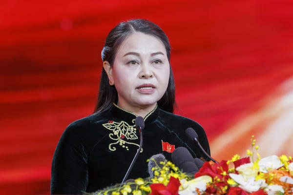 Đoàn kết, chung sức đồng lòng, biến thi đua thành hành động vì tương lai tươi sáng của dân tộc