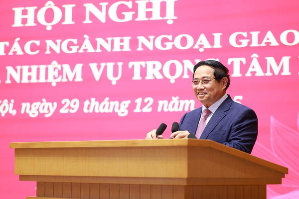 Thủ tướng: Phải đẩy mạnh triển khai chiến lược đối ngoại toàn diện ở tầm cao mới