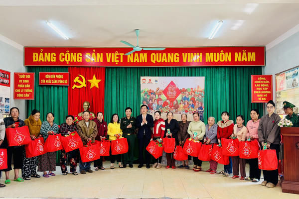  “Chung vị Tết Việt” nơi đầu sóng: Ấm áp nghĩa tình quân – dân hướng về xuân Bính Ngọ 2026