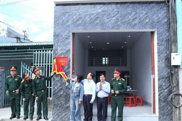 Gia Lai: Bàn giao 57 căn nhà “Chiến dịch Quang Trung” cho người dân vùng bão lũ