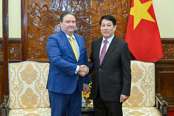 Chủ tịch nước Lương Cường tiếp Đại sứ Hoa Kỳ Marc Knapper chào từ biệt