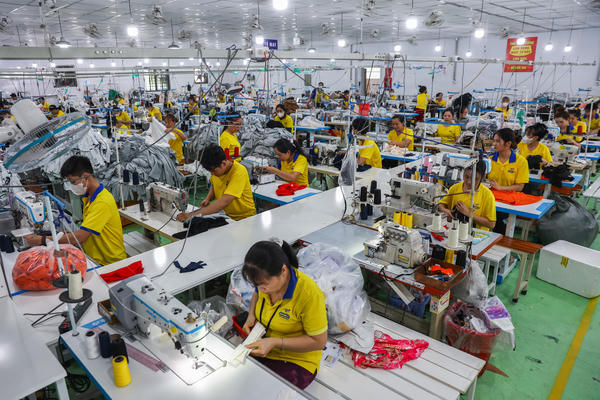 Tăng trưởng bứt tốc từ dư địa mới